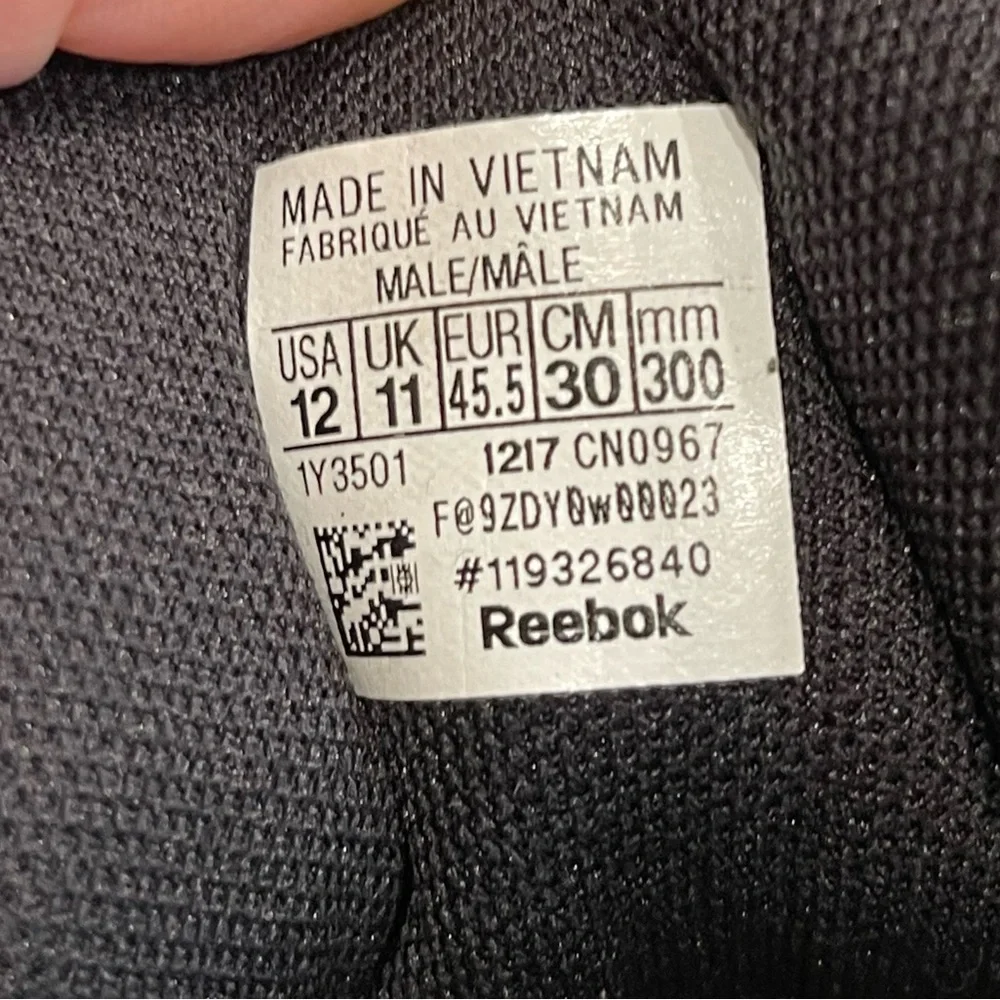 Reebok Black Patterned Sneakers - Picture 5 of 7